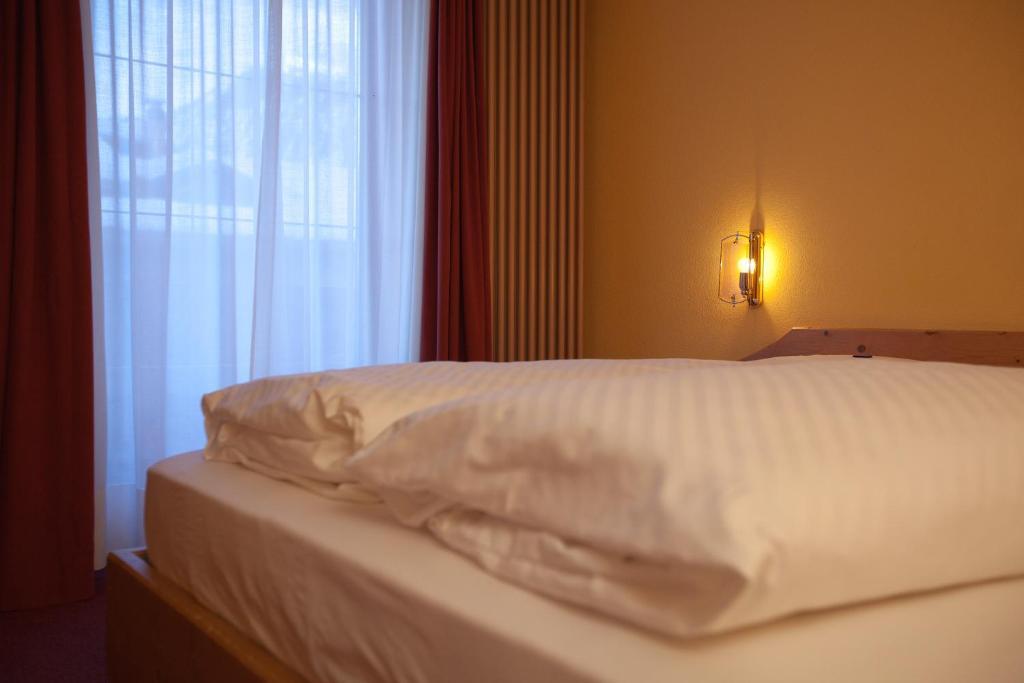 ליביניו Hotel Angelica מראה חיצוני תמונה